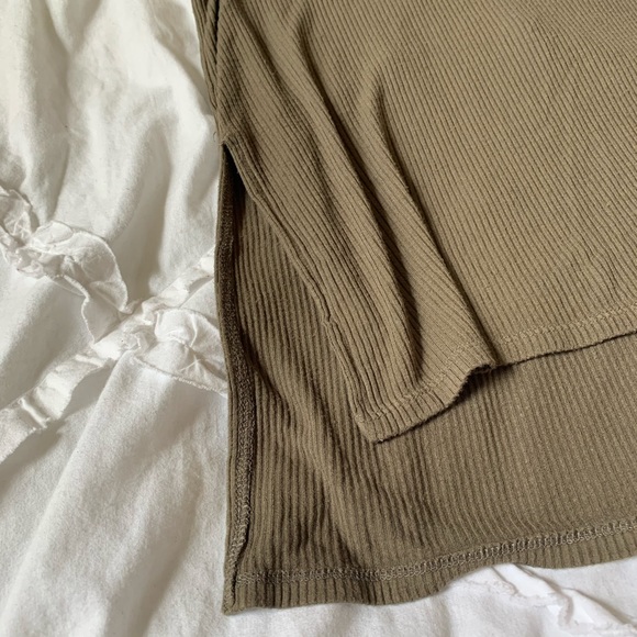 Deep Green F21 Top - Picture 4 of 5